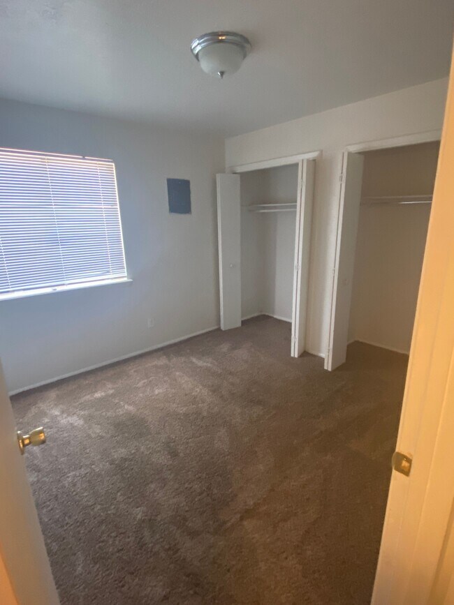 Photo - 1225 Menaul Blvd NW Unidad #B