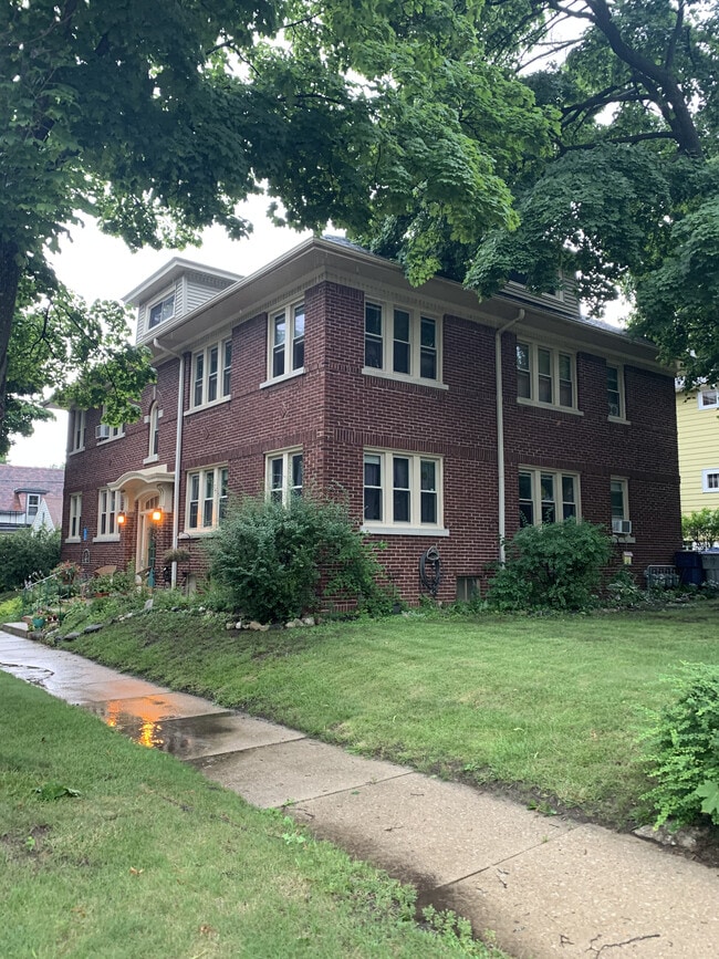 Photo - 5702 W Galena St Unidad 2
