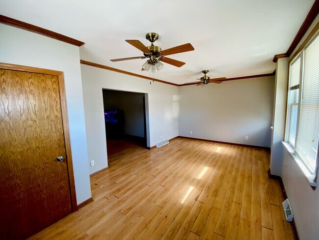 Photo - 1408 Oshkosh Ave