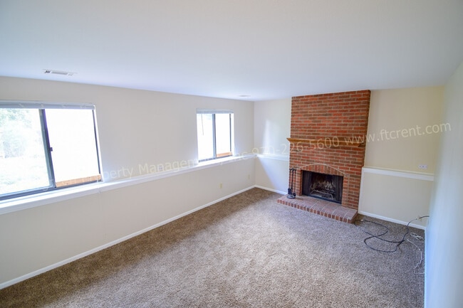 Photo - 2018 Lexington Ct