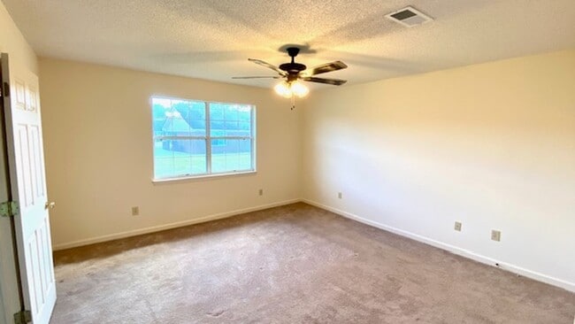 Photo - Sandcreek Drive #17 &amp; 19 Unidad 19 Sandcreek Drive