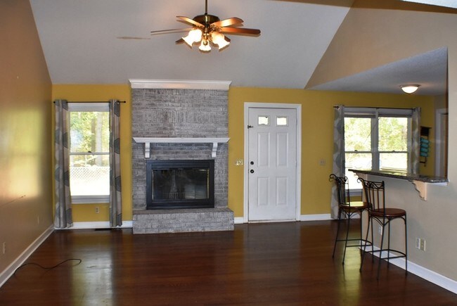 Photo - 1555 Calks Ferry Road