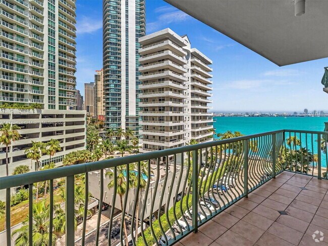 Building Photo - 1408 Brickell Bay Dr Unit 816 Rental