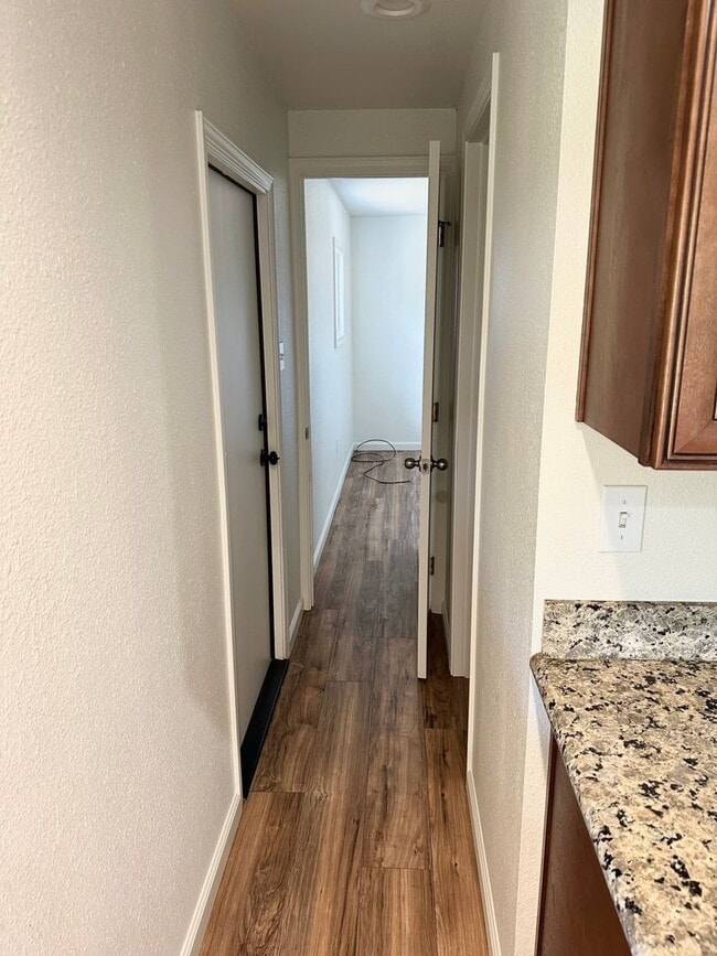 Photo - Beautiful 2 Bedroom 1 Bath Single Family Home Available 04/06/26