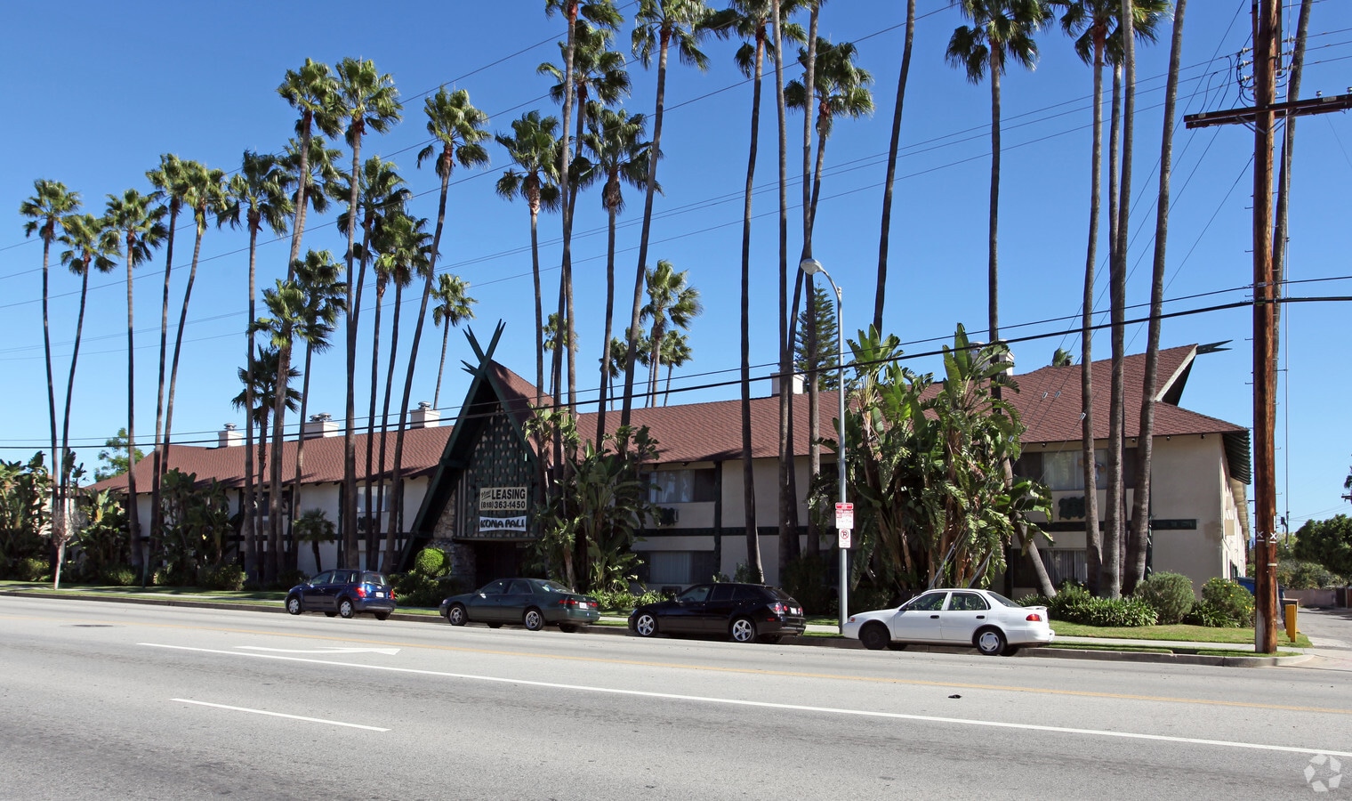 10520 Balboa Blvd. - 10520 Balboa Blvd.