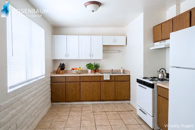 Photo - 3609 E Glenn St Unit 2