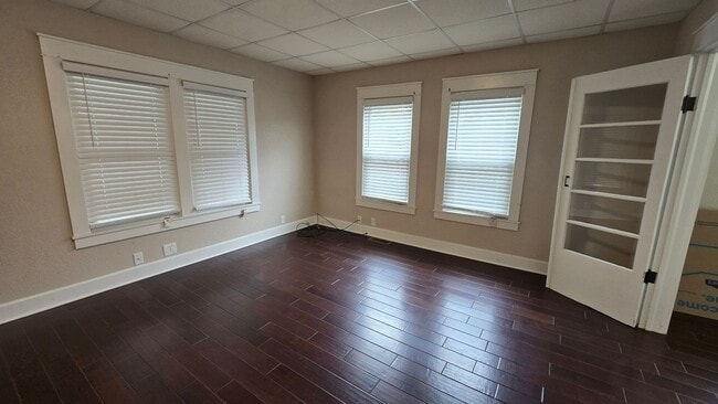 Photo - 403 W Memorial Dr Unidad A