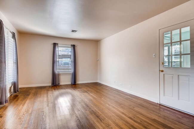 Photo - Charming 2 BR / 1 Bath in highly desirable Terrell Heights of San Antonio!
