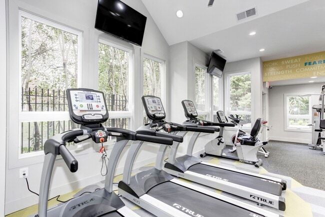 Shared amenities with next door community, Rosslyn Heights