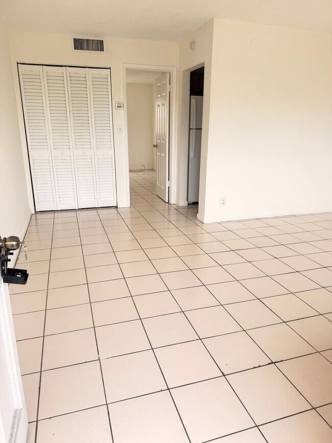 Photo - One-bedroom for rent in Pompano Beach