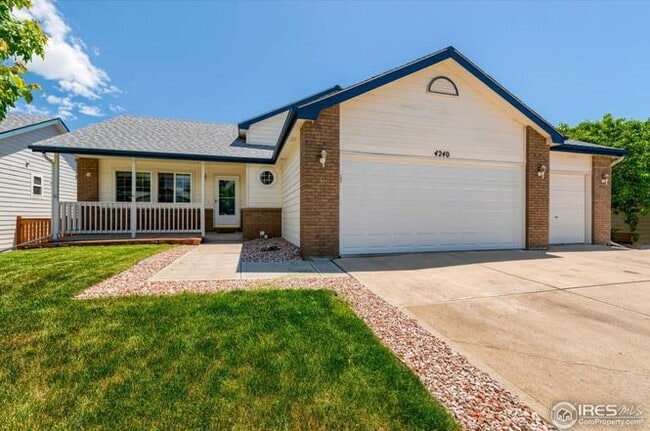 Building Photo - 4240 Coaldale Dr Unit 4240 Coaldale Dr. Rental