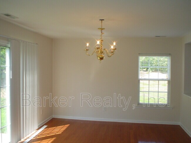 Photo - 6005 Namozine Ct