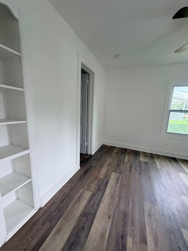 Photo - Completely remodeled upstairs loft apartment with garage below