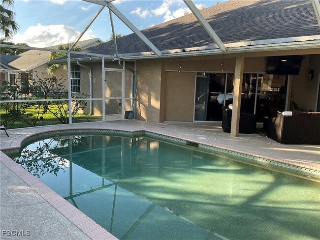 Photo - 6715 Willow Lake Cir