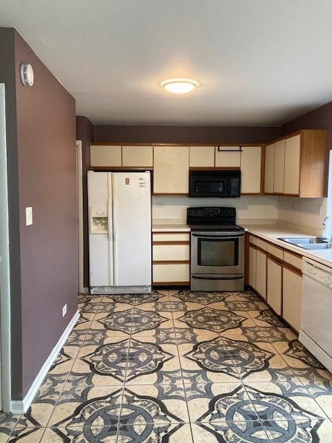 Building Photo - 5551 Delmonte Dr