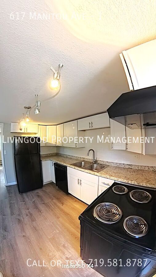 Photo - 617 Manitou Ave Unit 1