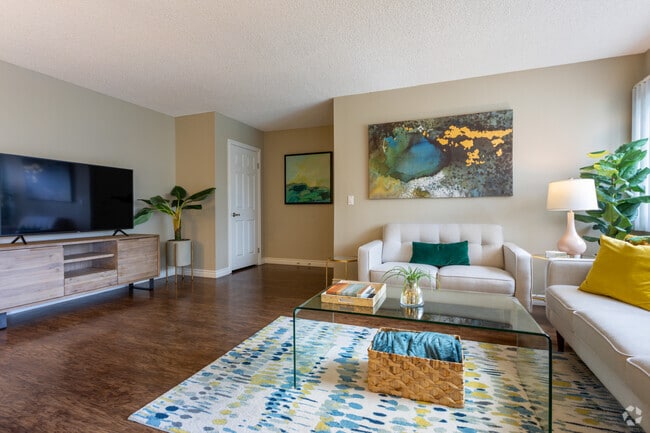 2BR, 2BA