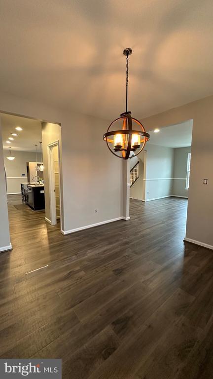 Photo - 930 Forsythia Ln