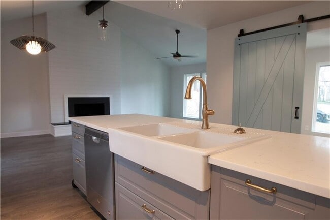Photo - 409 Dove Haven Dr