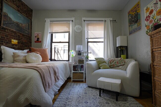 Photo - 40 Anderson St Unit 7