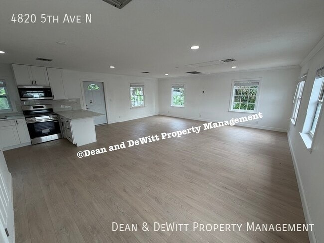 Photo - 4820 5th Ave N