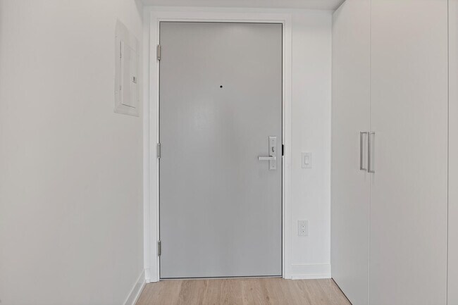 Photo - 480 Wilson Ave Unit 1