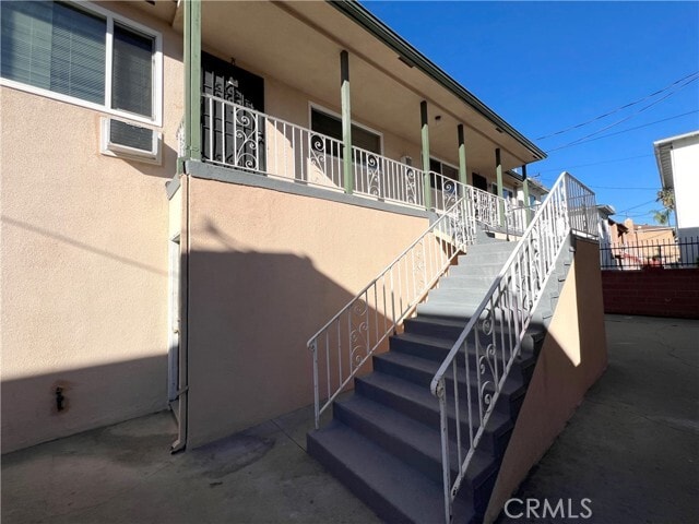 Photo - 6345 Templeton St Unidad J