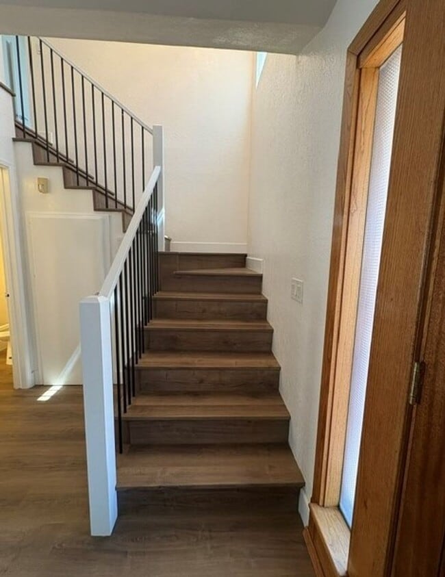 514 Avenida Presidio