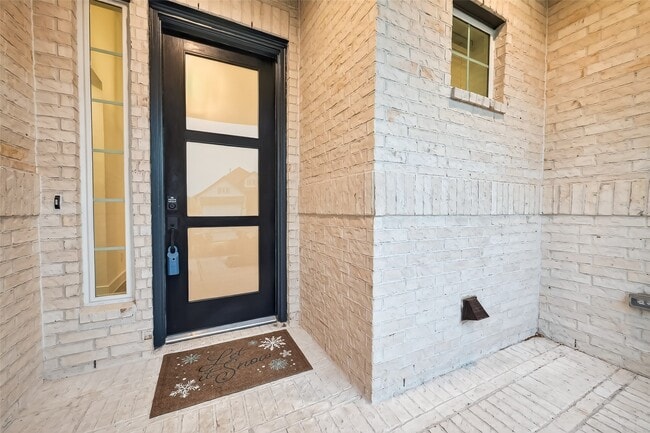 Photo - 2210 Cherry Brg Ln