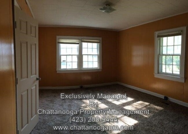 Photo - 722 Carden Ave