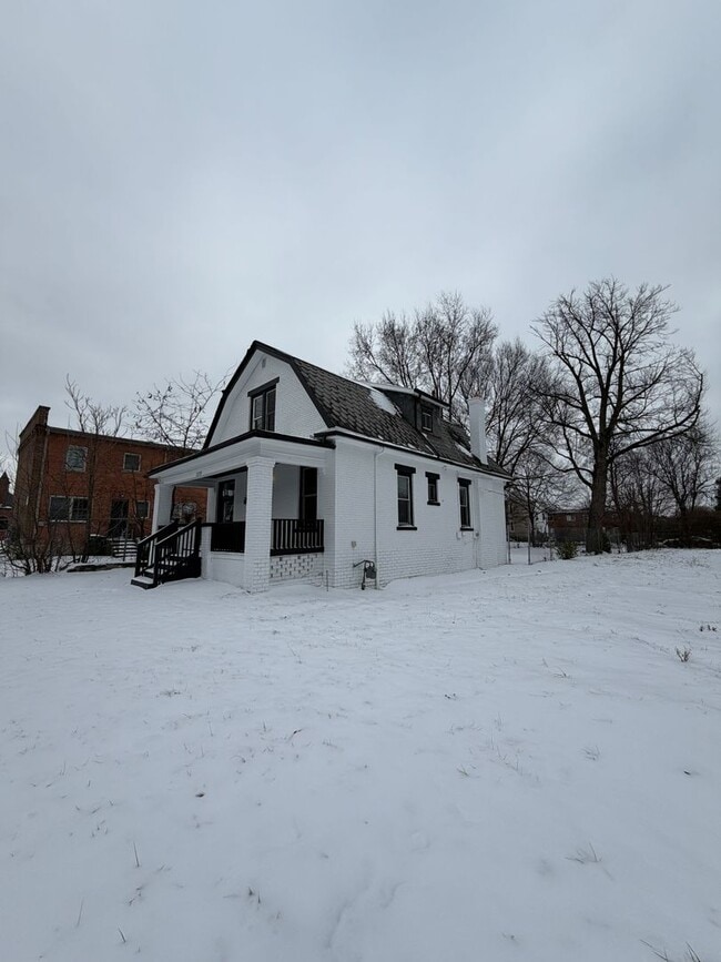 Photo - Fully Renovated 3BR in the Heart of Columbus