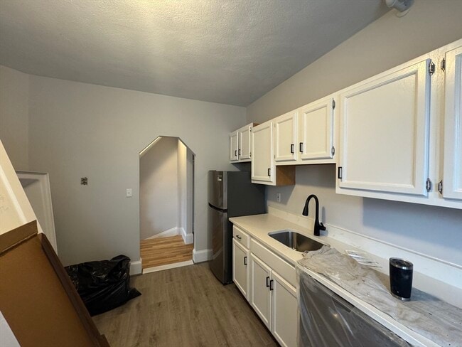 Photo - 24 Foster St Unit 1