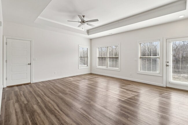 Photo - 9776 Montclaire Dr