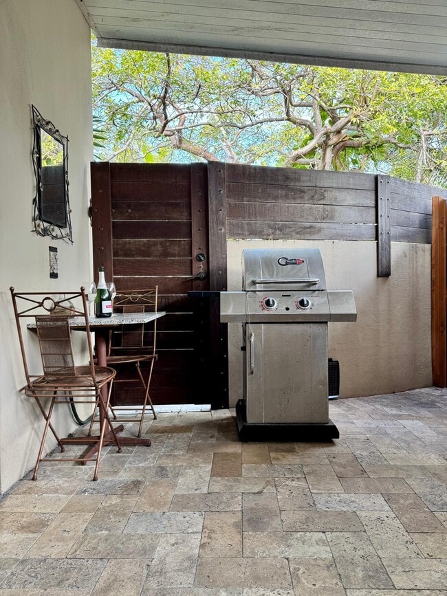 Photo - 2542 Monroe St Unit 2