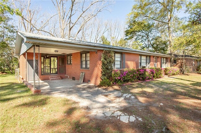 Photo - 1329 Gorman Rd