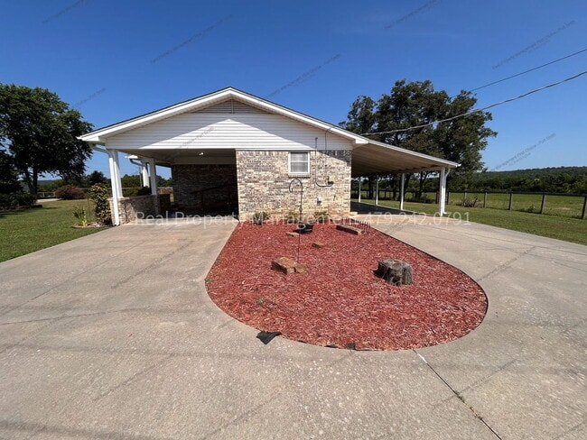 4314 Palestine Rd
