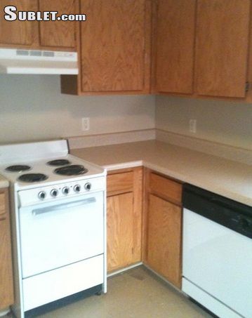 Photo - 604 W Maple Ave