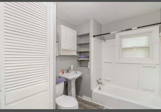 Photo - 476 Brainerd Ave