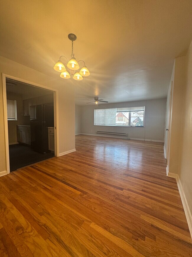 Photo - 1145 Fenmore Dr Unit 1