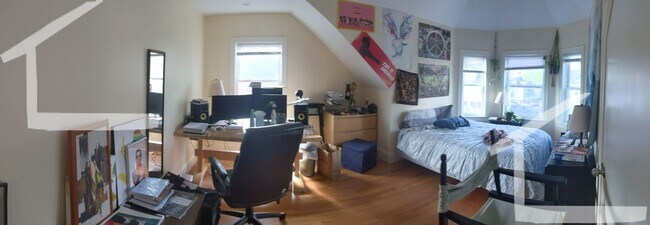 Photo - Brighton 4 bed 2 bath.... Beautiful listing!