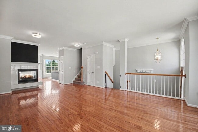 Photo - 213 Spencer Terrace SE