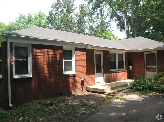 Building Photo - 309 Lauderdale Rd Unit A Rental