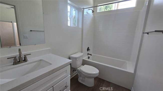 Photo - 9388 Olive St