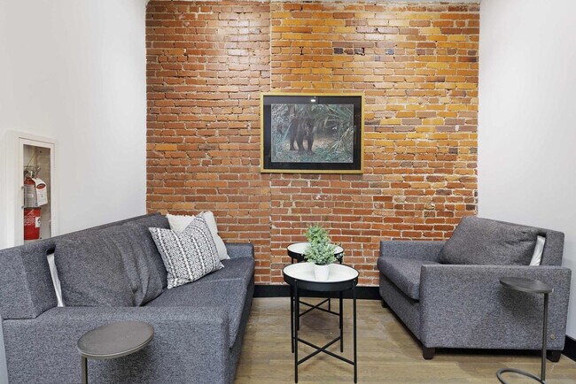 Photo - 126 2nd Ave N Unit ID1341483P