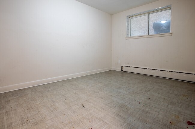 Photo - 575 Ellice Ave Unit 7