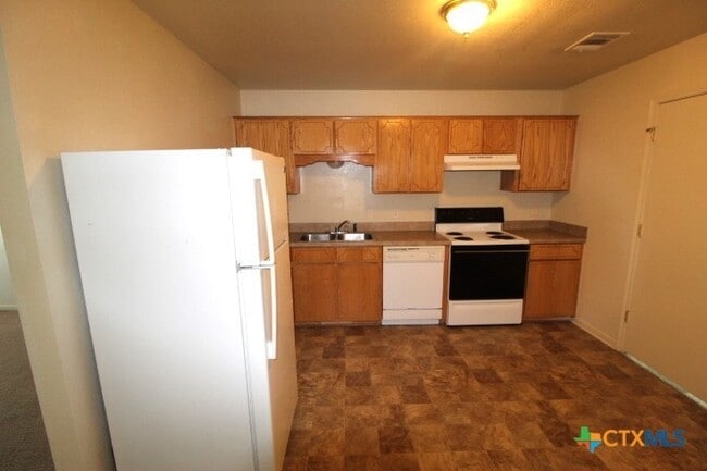 Photo - 4205 Primrose Dr Unidad B