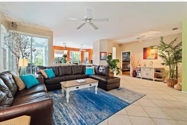 Photo - 9322 Lake Amelia Way