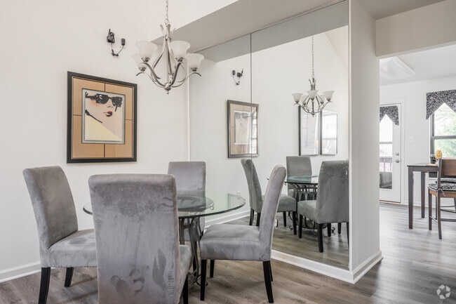 Dining Room - Chesterfield Village Townhomes