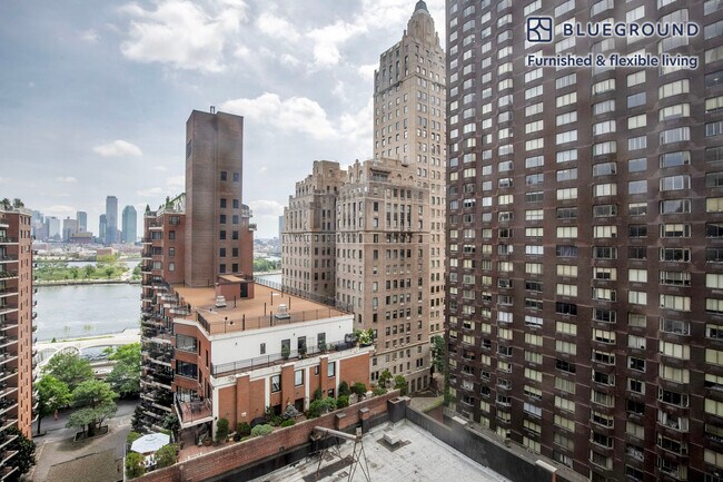 420 E 54th St Unit SI FL15-ID1205