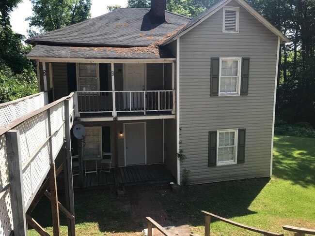 Building Photo - 1203 Houston St Unit B